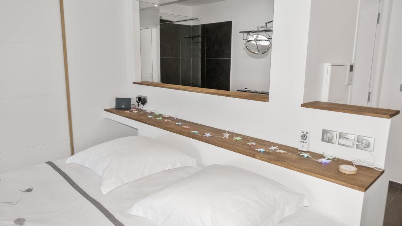 Official Page "Residence Bleu Marine" - Sea View Apartments & Studios - Saint-Martin French Side Grand Case Pokoj fotografie