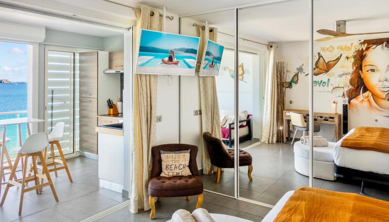 Official Page "Residence Bleu Marine" - Sea View Apartments & Studios - Saint-Martin French Side Grand Case Exteriér fotografie