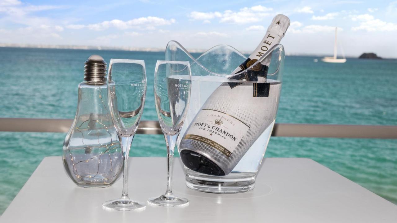Official Page "Residence Bleu Marine" - Sea View Apartments & Studios - Saint-Martin French Side Grand Case Exteriér fotografie